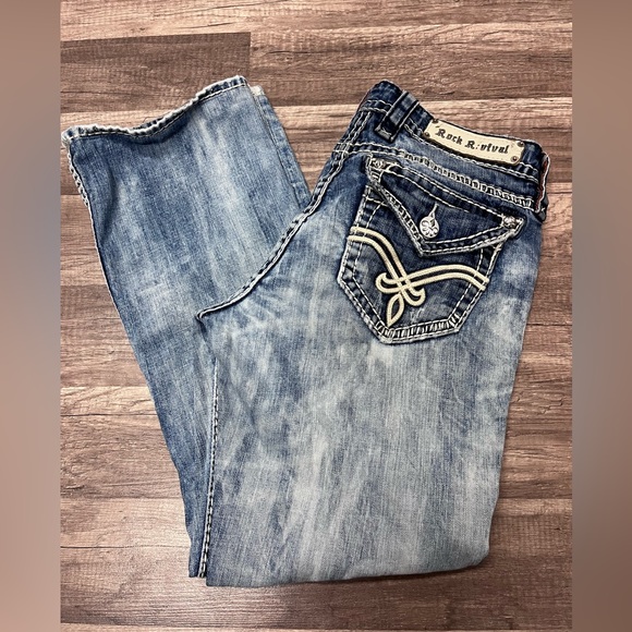 ROCK REVIVAL Women’s Elaina Easy Boot Denim Jeans Size 28X26.5 - Picture 1 of 9